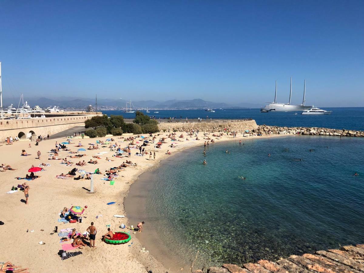 Appartement 4 Personnes Vue Mer Remparts Antibes Dış mekan fotoğraf