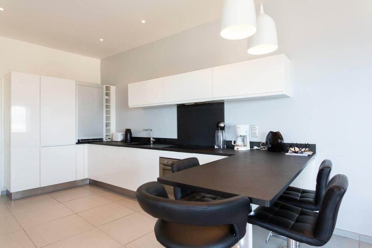 Appartement 4 Personnes Vue Mer Remparts Antibes Dış mekan fotoğraf
