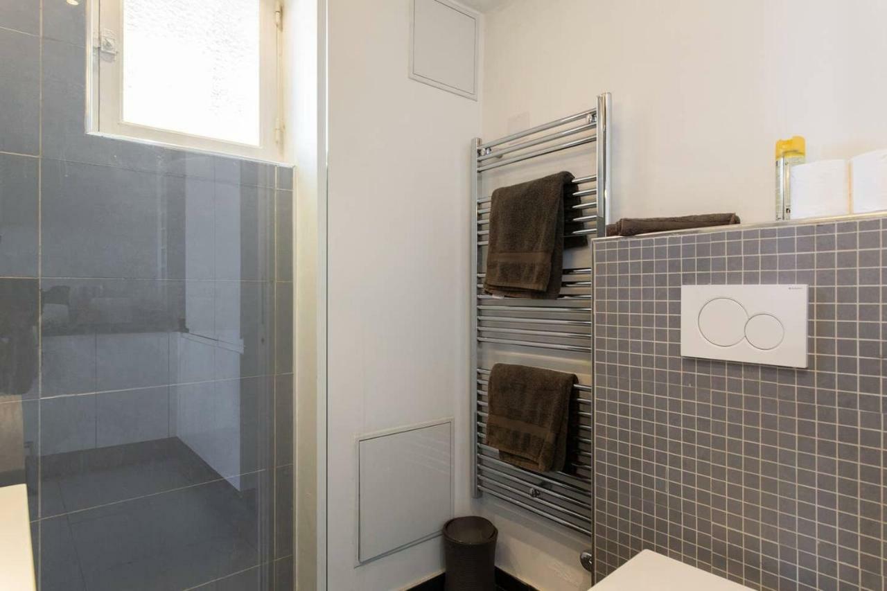 Appartement 4 Personnes Vue Mer Remparts Antibes Dış mekan fotoğraf